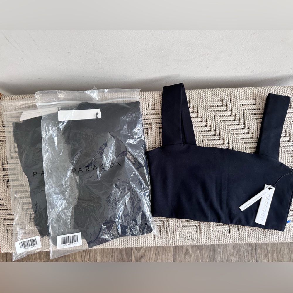 NWT Paragon UltraLux Box Bra size S